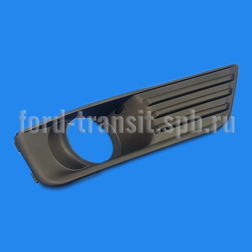 Накладка ПТФ Форд Фокус 04-08, Ц-Макс 03-07 (R, 1300402)  купить в сети магазинов автозапчастей Транзит, цена 390 ₽